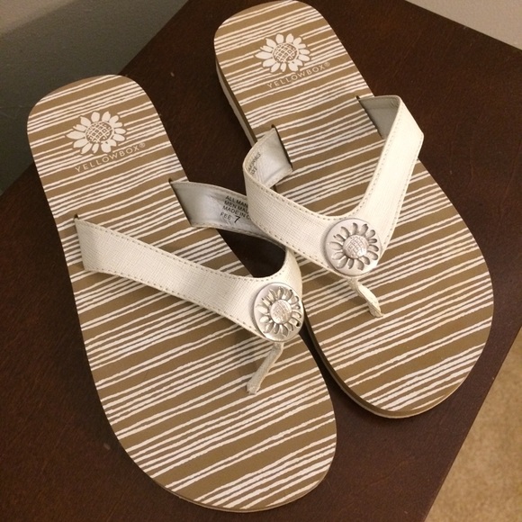 Shoes - White and gold Yellow Box flip flops